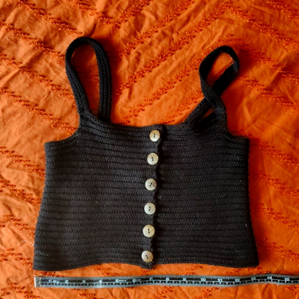 Knit crop top